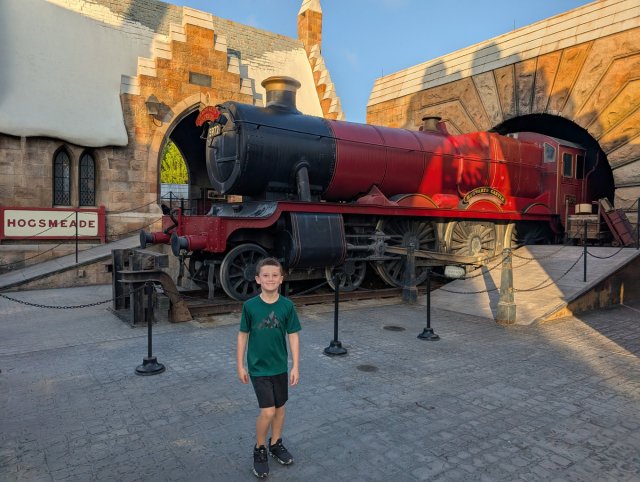 Universal_Image30